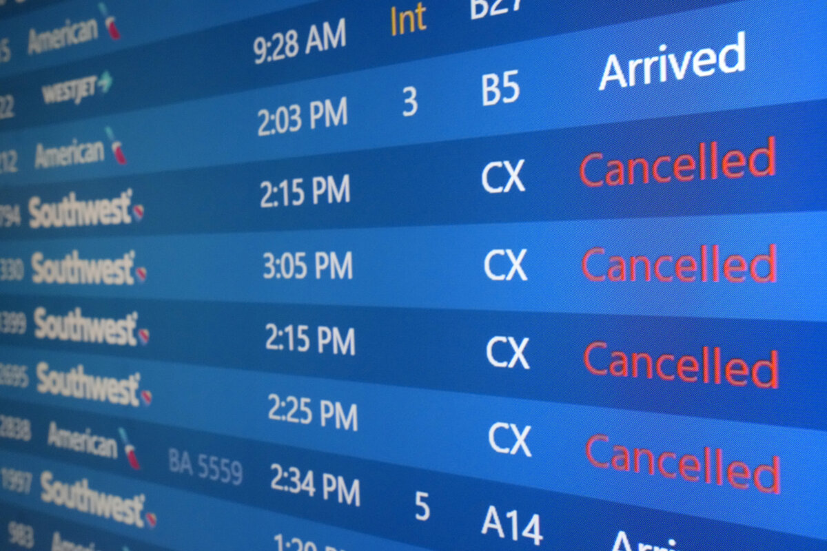 Travel chaos with 1,100 flights canceled and 50m Americans under winter ... Airlines Cancel Flights Amid Severe Weather